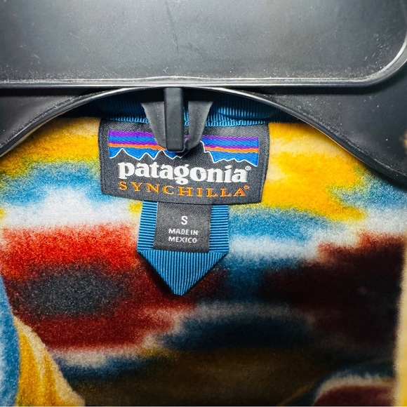 Patagonia Synchilla Aztec print Colorful Patterned Women's Vest size S - Picture 5 of 10